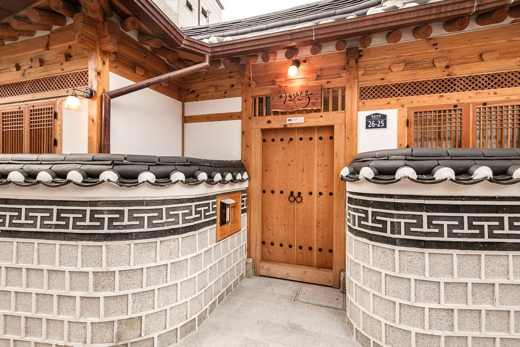 Ihwa Hanok Villa